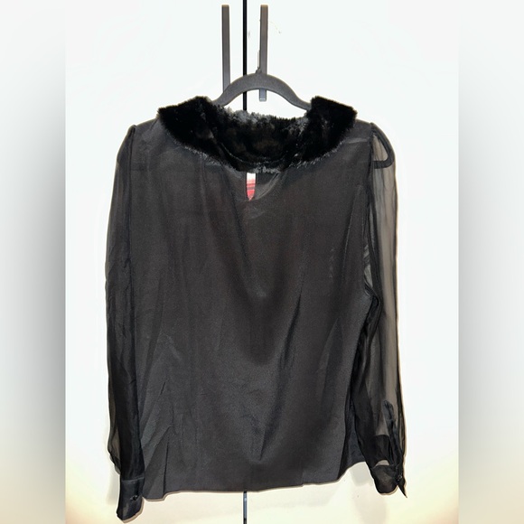 MOSCHINO Vintage 100% Silk Black & Red Sheer Phone Booth Blouse Size 12 - Picture 3 of 5